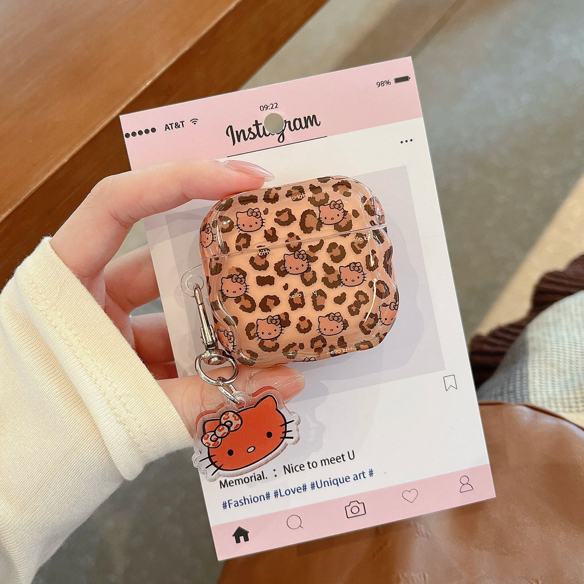 Custodia Leopardata Hello Kitty per AirPods